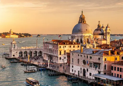 Self-guided walking tours in Venice
