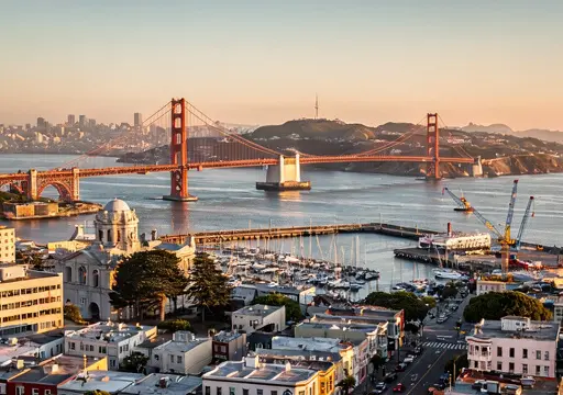 Self-guided walking tours in San Francisco